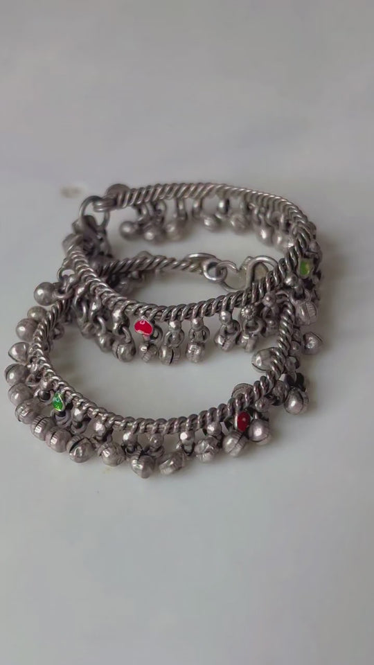 Instant Silver Cleaning Liquid video 5